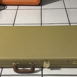 Road Runner Tweed  Case