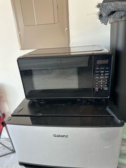 Microwave Oven
