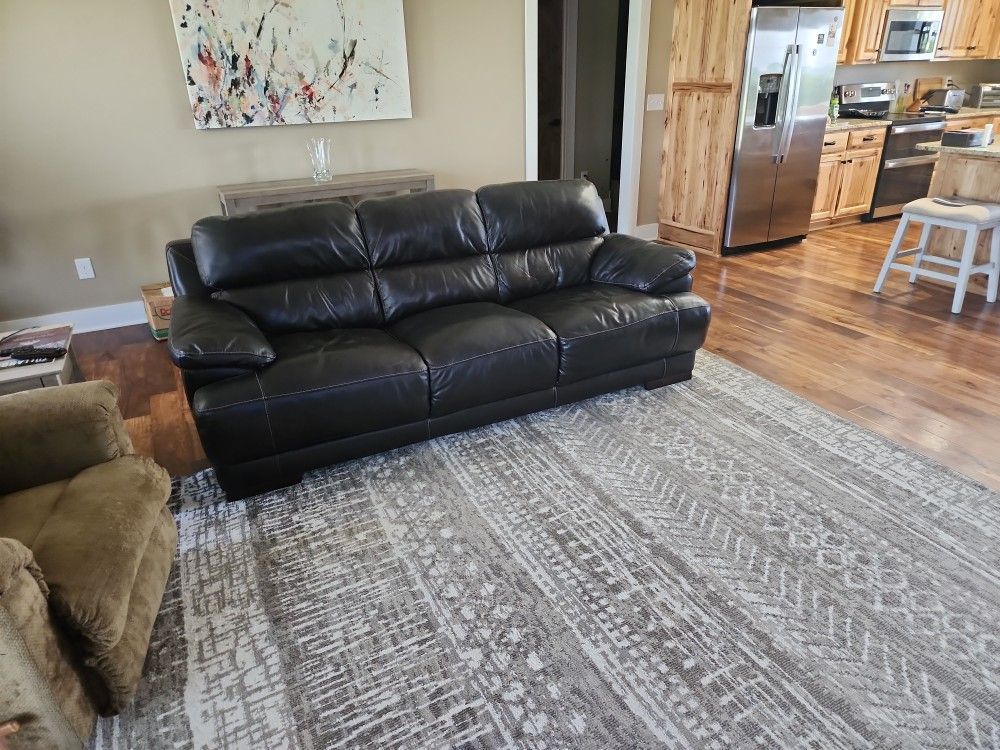 LEATHER COUCH