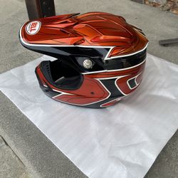 Bell Moto-8 MX Motocross Helmet With Removable Liner 