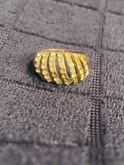 4 Fashion Rings