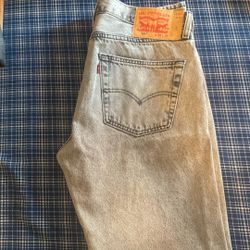 LEVI 501 Size 33/32