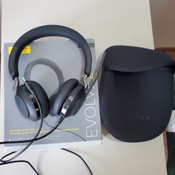 Jabra Evolve2 40 UC Wired Headphones, USB-C, Stereo, Black – Telework Headset for Calls Music,  Passive Noise Cancelling Headphones