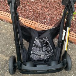 Graco Click Connect Stroller Frame for Sale in Newport News, VA - OfferUp