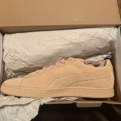 NEW Mens Suede Puma’s