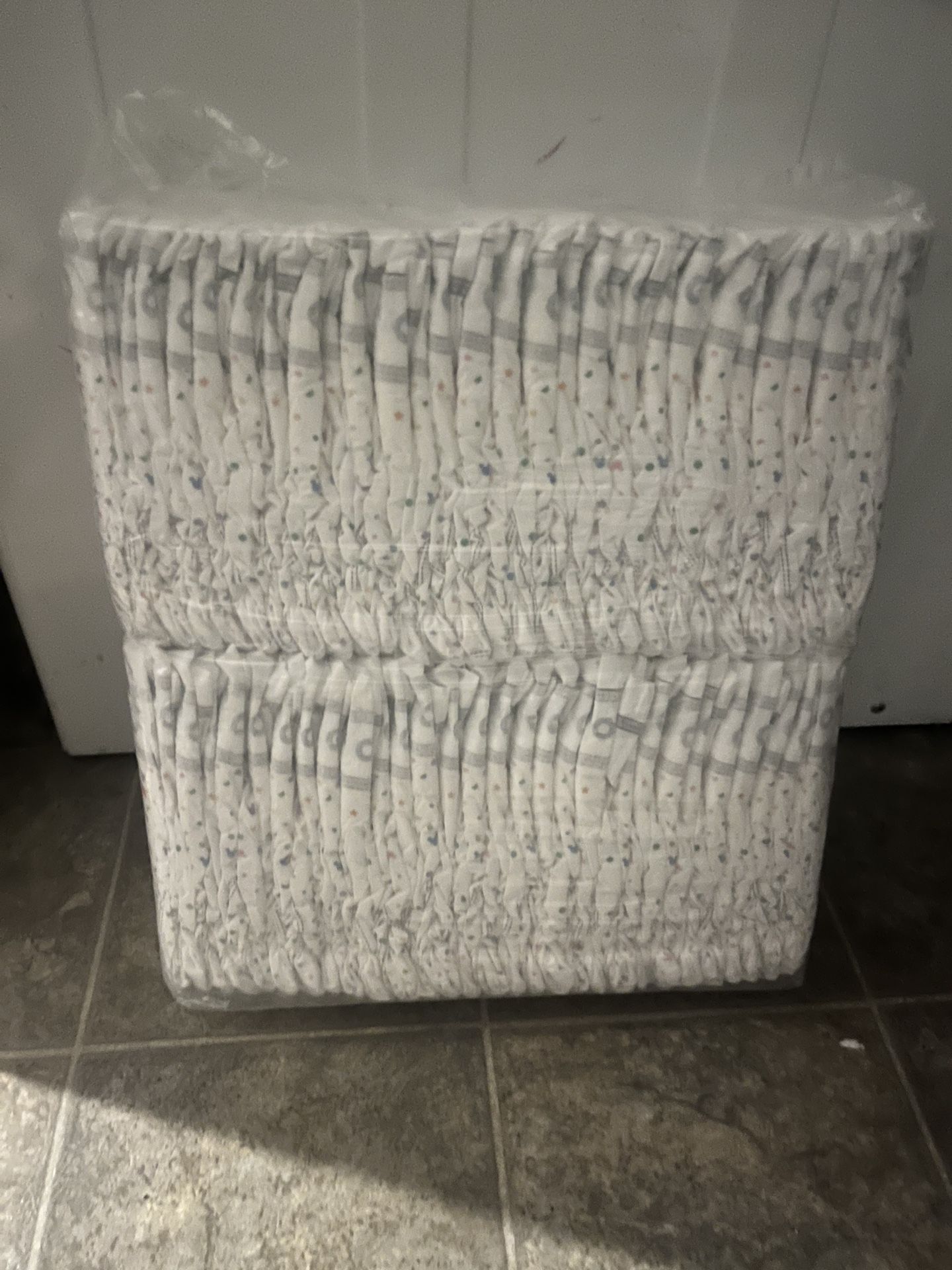 Size 4 Huggies Sleeve 