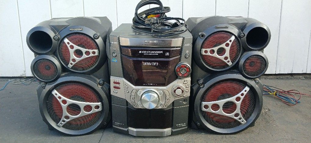 Vintage Panasonic SA-AK510 5-CD Changer Stereo System with Remote!