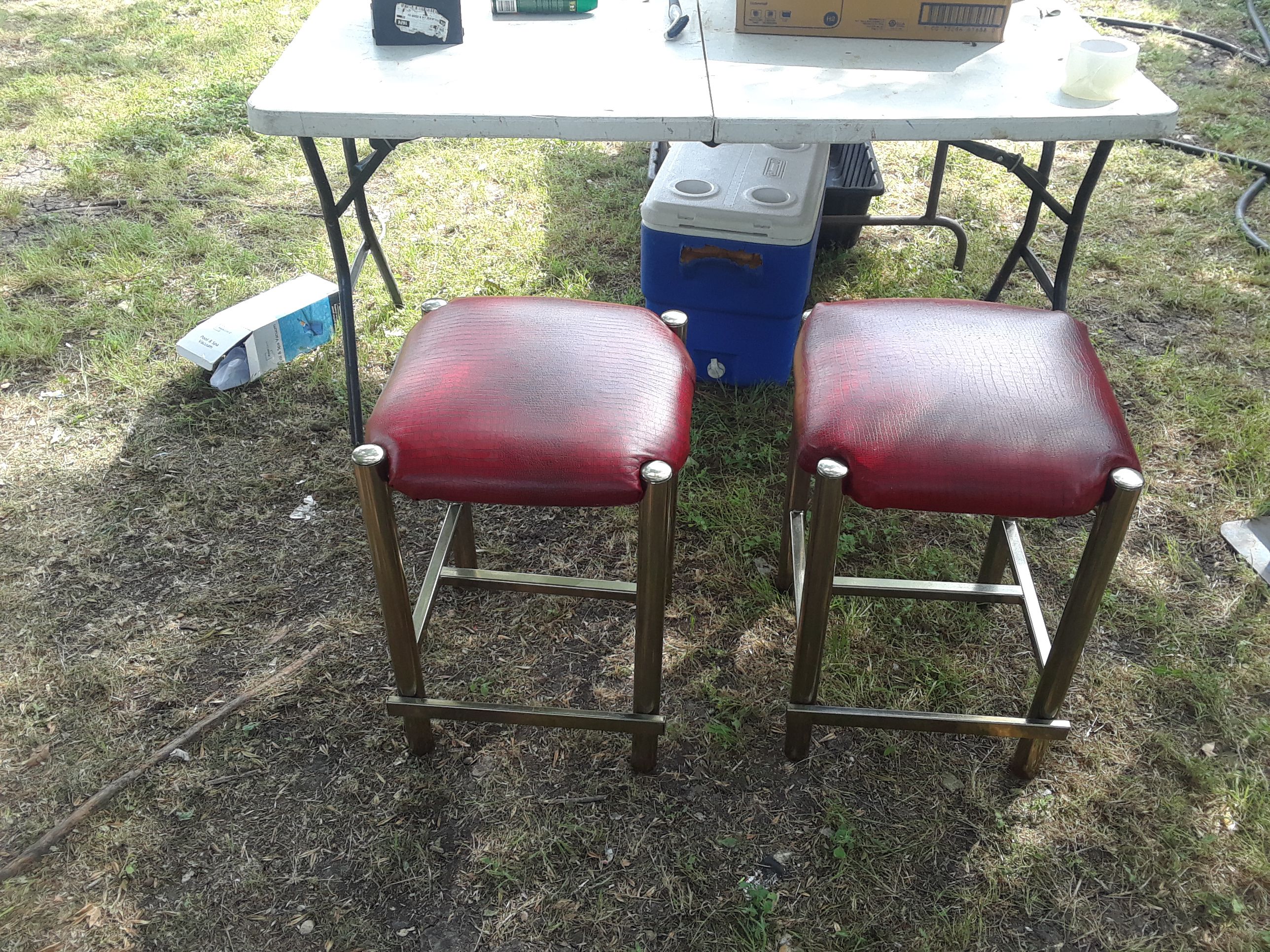 Bar stools or for table