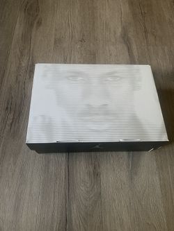 Jordan 4 retro Laker’s 