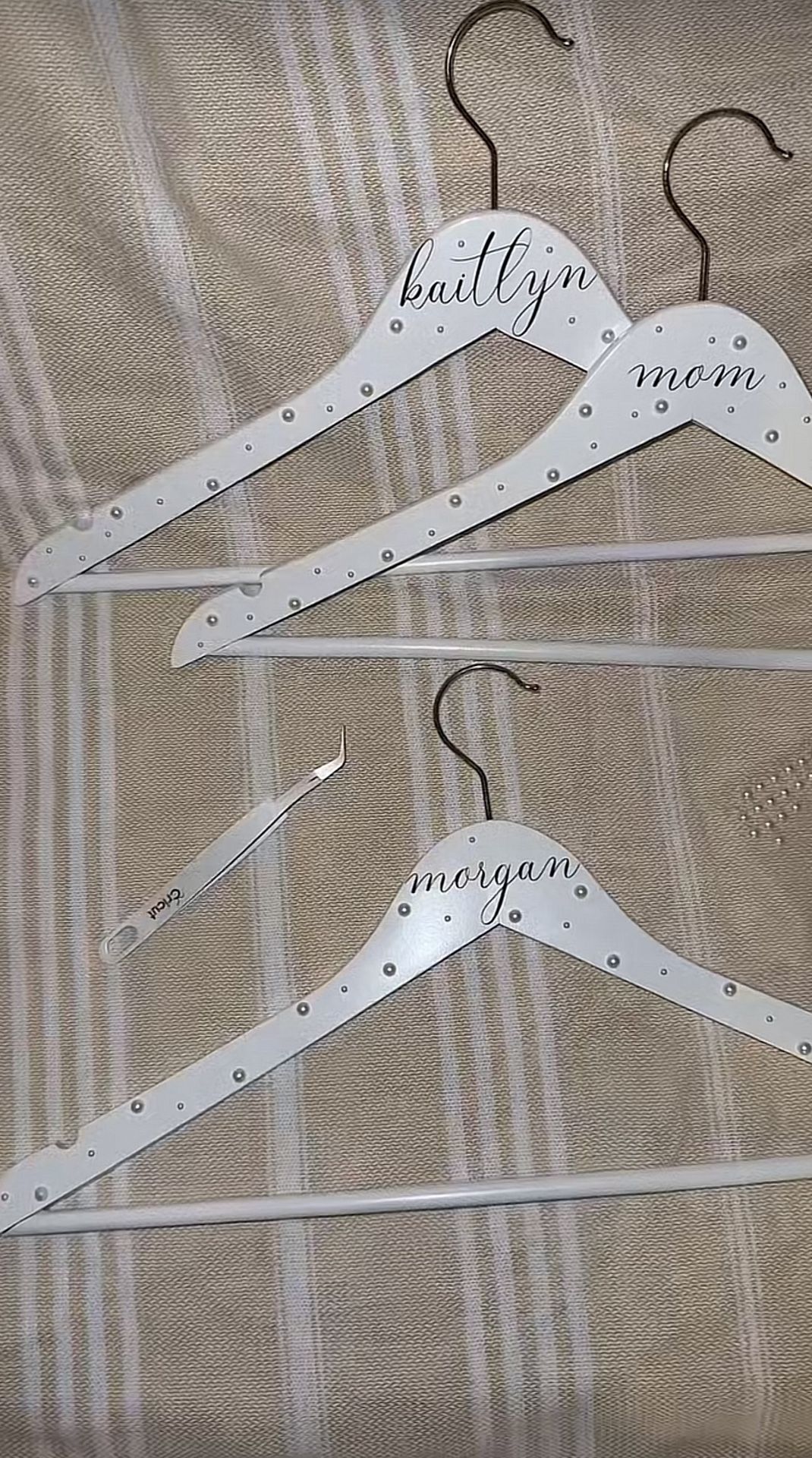 I Can Customize and DIY Wedding hangers