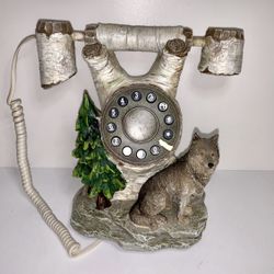 Vintage Sitting Wolf Novelty Telephone Sculpture Collector’s Item ~ Works