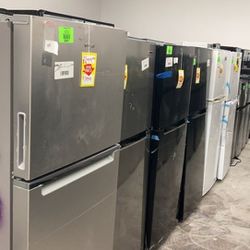 Refrigerators Whirlpool/Magic Chef/Frigidaire