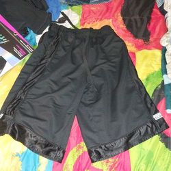 Black Pro Club shorts size large