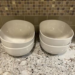 Villeroy & Boch Salad Bowls – Set of 4 (Discontinued)