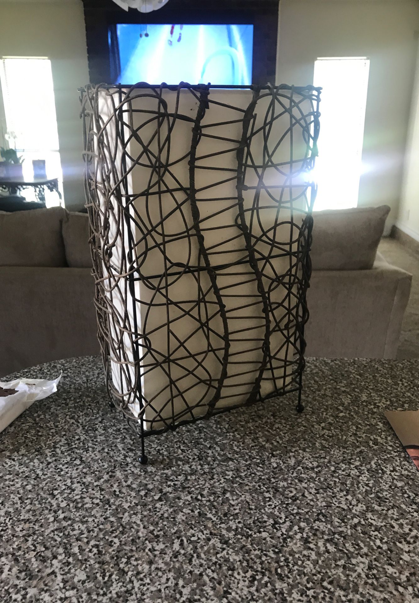 8”x14” Table lamp