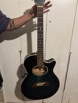 Electric acoustic Guitar