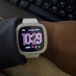 Fitbit Versa 3