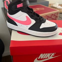 Nike Pink