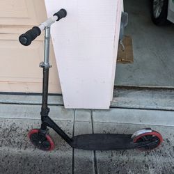 Black Razor Scooter 