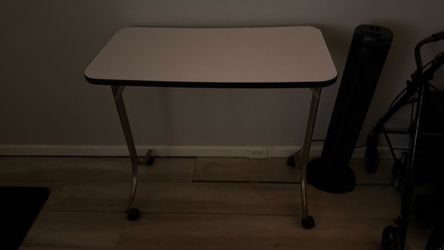 Table on Wheels