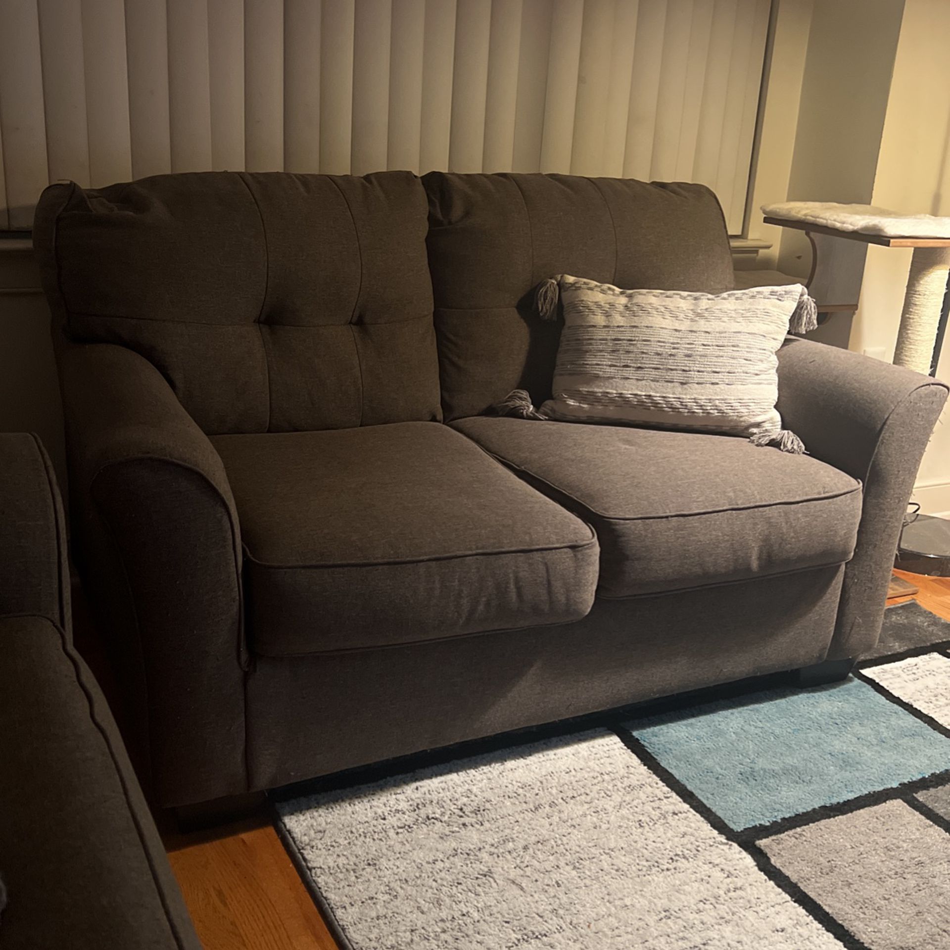Gray Loveseat For Sale (Sofa / Couch)
