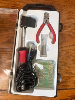 Soldering kit