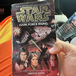 STARWARS VOLUME 2 OF A THREE-BOOK CYCLE DARK FORCE RISING
