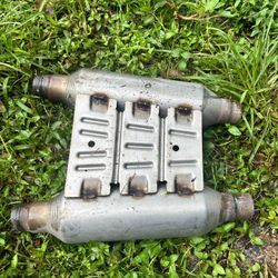 OEM INFINITI Q50 Resonator 