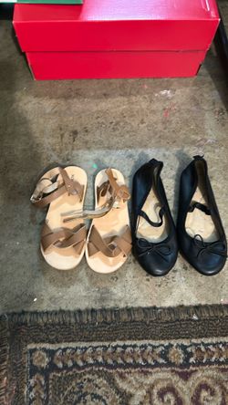 Girls shoes