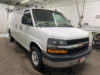 2022 Chevrolet Express Cargo