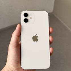 iPhone 12 White 128GB Unlocked 