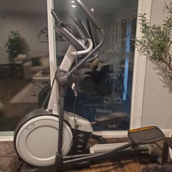 NordicTrack - Elliptical Machine**best choice around**