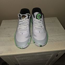 LAMELO PUMA MB .02 Low..Basketball Shoes