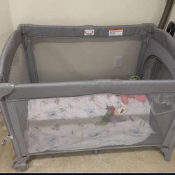 Baby Play Pen 