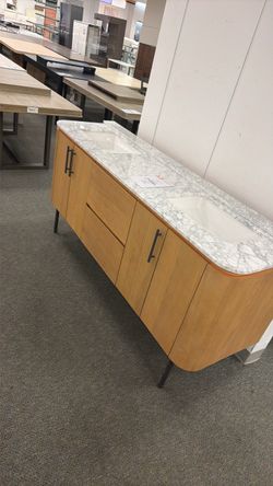 Double Sink Bathroom Vanity with Marble Top