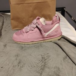 Pink UGGs 