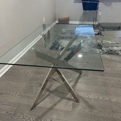 Tempered Glass Dining Table with Chromed Legs - Silver