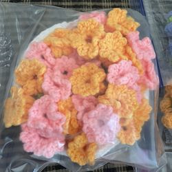 Coasters that double as flower arrangement