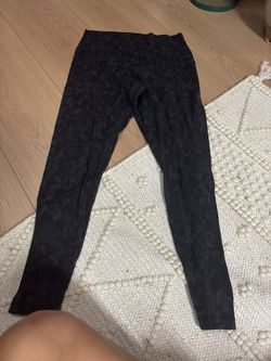 LOW PRICE MOVING- $159 + TAX RETAIL FULL LENGTH LULULEMON LEGGINGS 