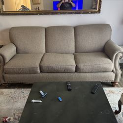 Beige couch Bassett Free for today gotta go today