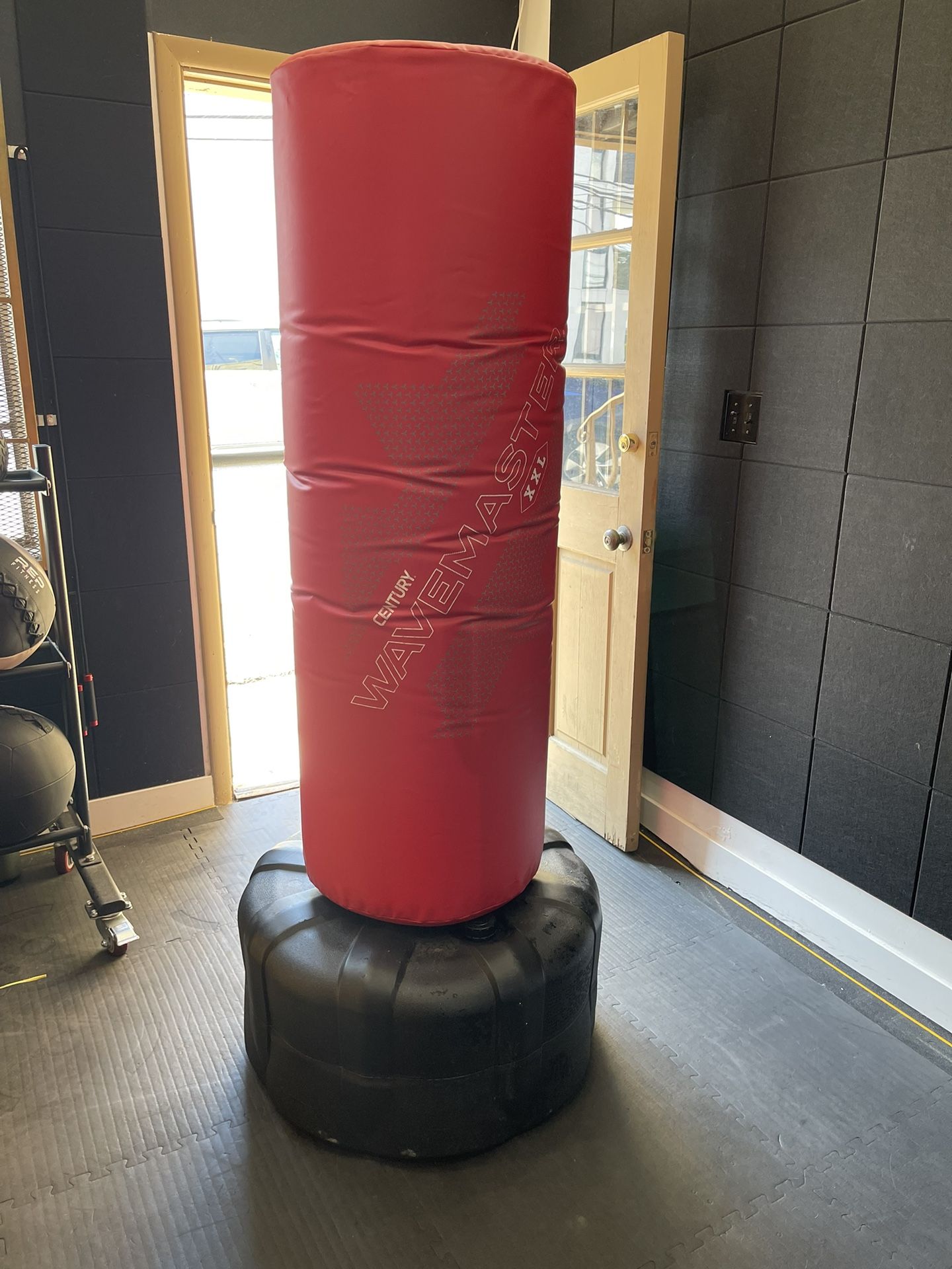 Century Wavemaster XXL | Freestanding Punching Bag with Base |