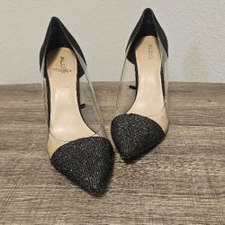 Black  heels brand new size 10