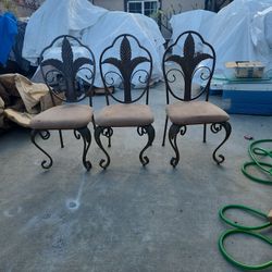 3 Chairs