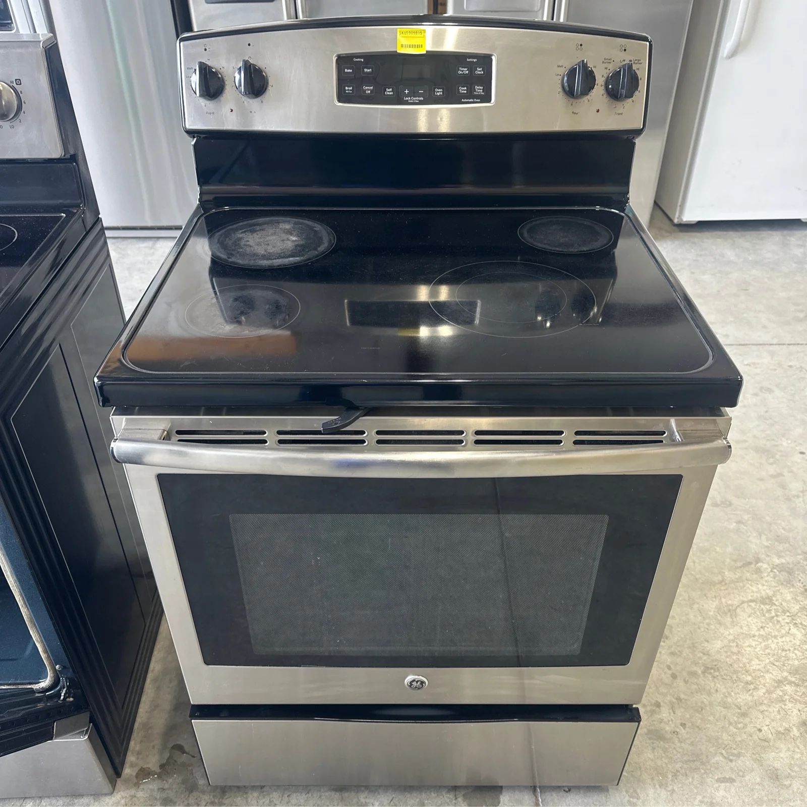 Ge Electric Stove Glass Top Stainless for Sale in Orlando, FL OfferUp