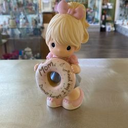 Precious Moments Mom, Donut Forget I Love You Figurine 