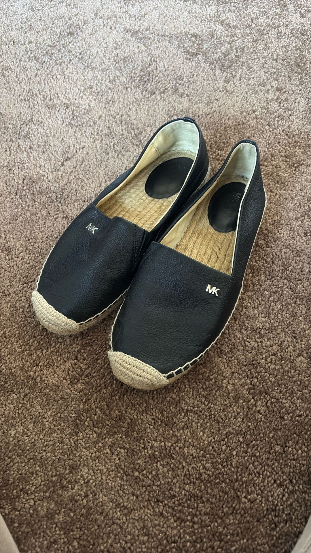 MK Flats Size 6.5