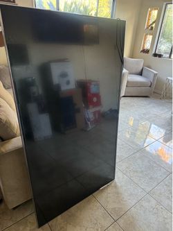 Samsung 65” tv