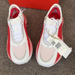 Adidas Hyperboost Edge Size 7 Women’s 