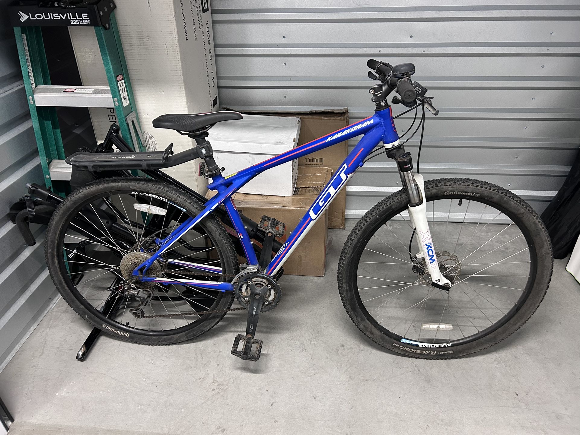 2014 GT Karakoram 29er Hardtail Mountain Bike