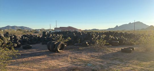  Free Free. Llantas Gratis Tonopah, Arizona Son Como  1,000 O 2,000  Llantas No No No No